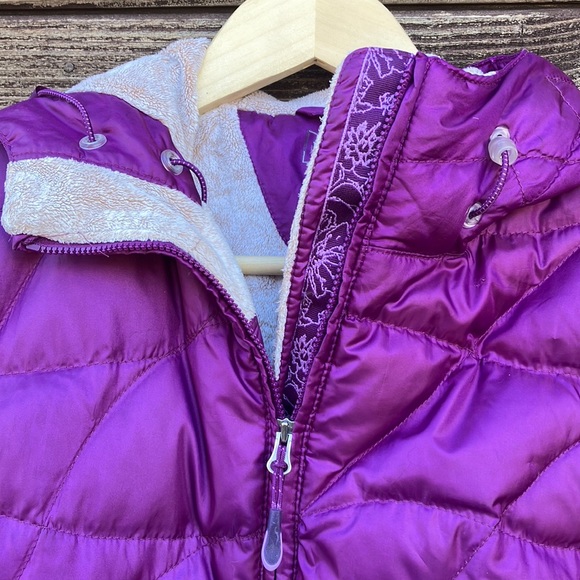 LL Bean Puffy Jacket - Picture 5 of 16